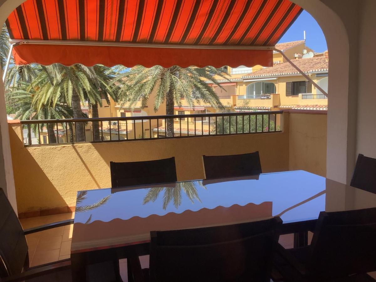 Urbanizacion Primera Linea De Playa Denia Ngoại thất bức ảnh