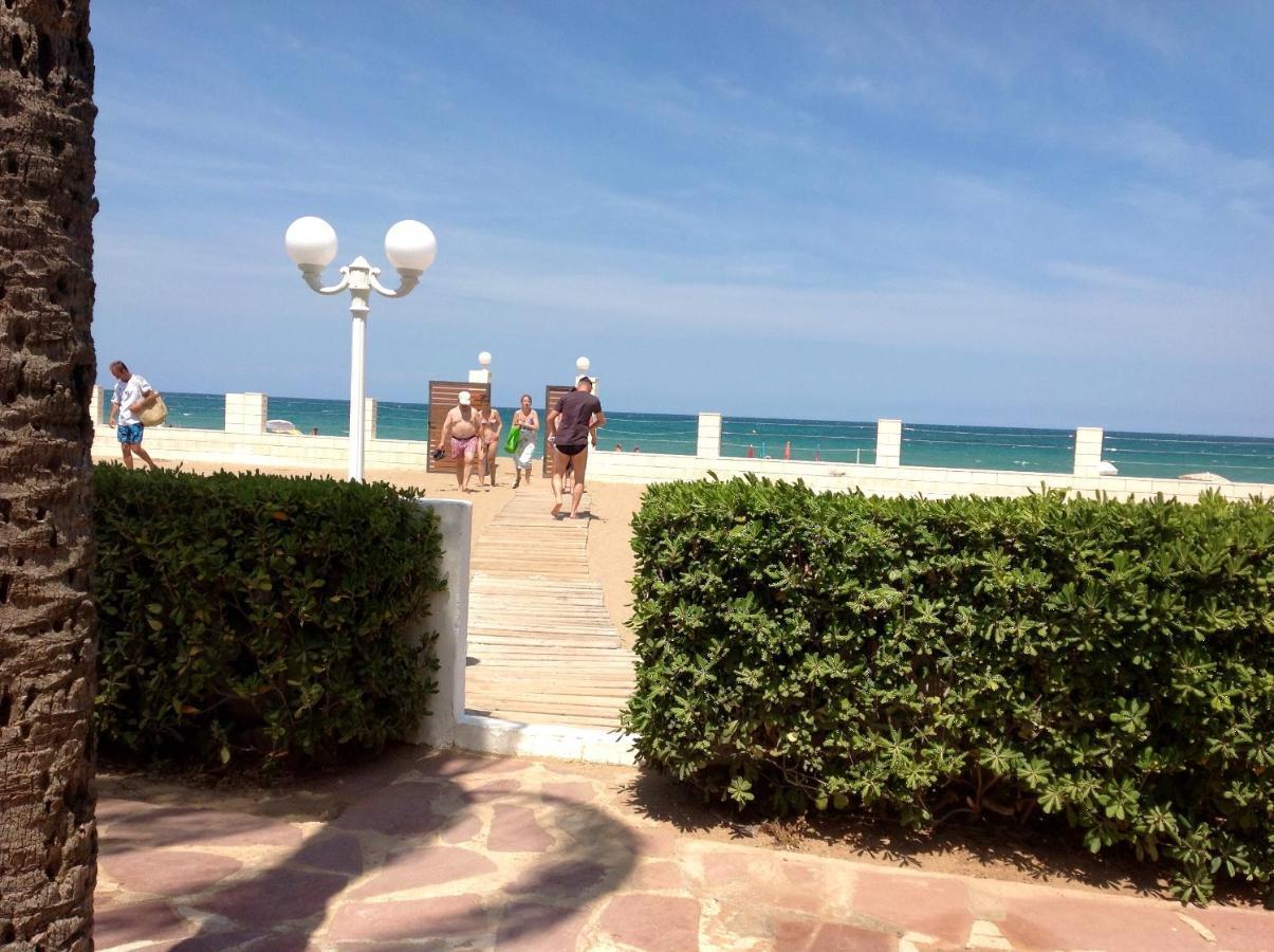 Urbanizacion Primera Linea De Playa Denia Ngoại thất bức ảnh